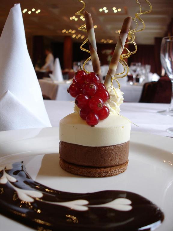 The Palace Hotel Torquay Bagian luar foto